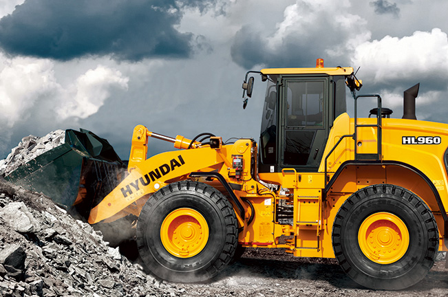 Hyundai Wheel Loader Moving Rocks